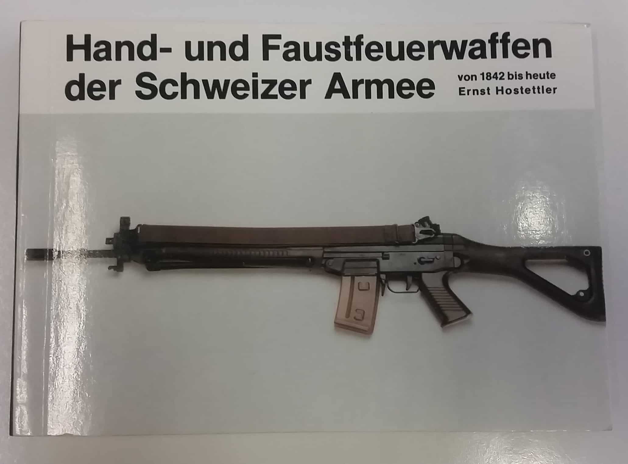 Das Stgw90 mal anders herum abgebildet.