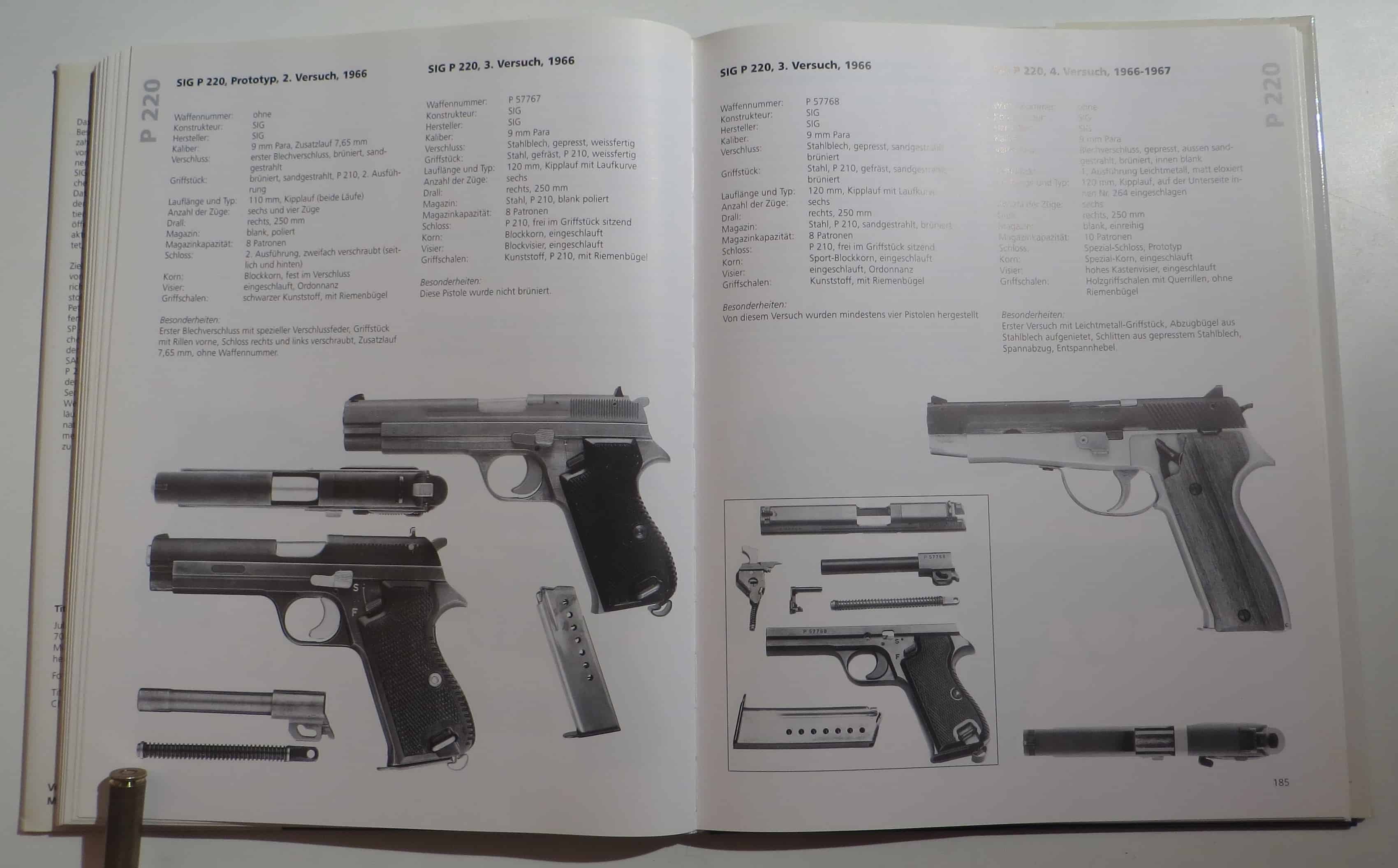 Der Prototyp der SIG P220 hatte anfangs noch Ähnlichkeit mit der P210.