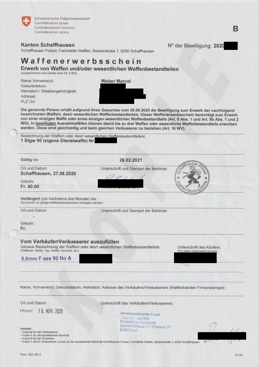 Der Waffenerwerbsschein für die "Persönliche Waffe". Dies ist der Original-WES, den ich für meine Dienstwaffe ausgestellt bekommen habe. Die Nummer ist ebenfalls vermekrt - ob das nötig ist, weiss ich nicht, schaden tuts aber sicherlich nicht.