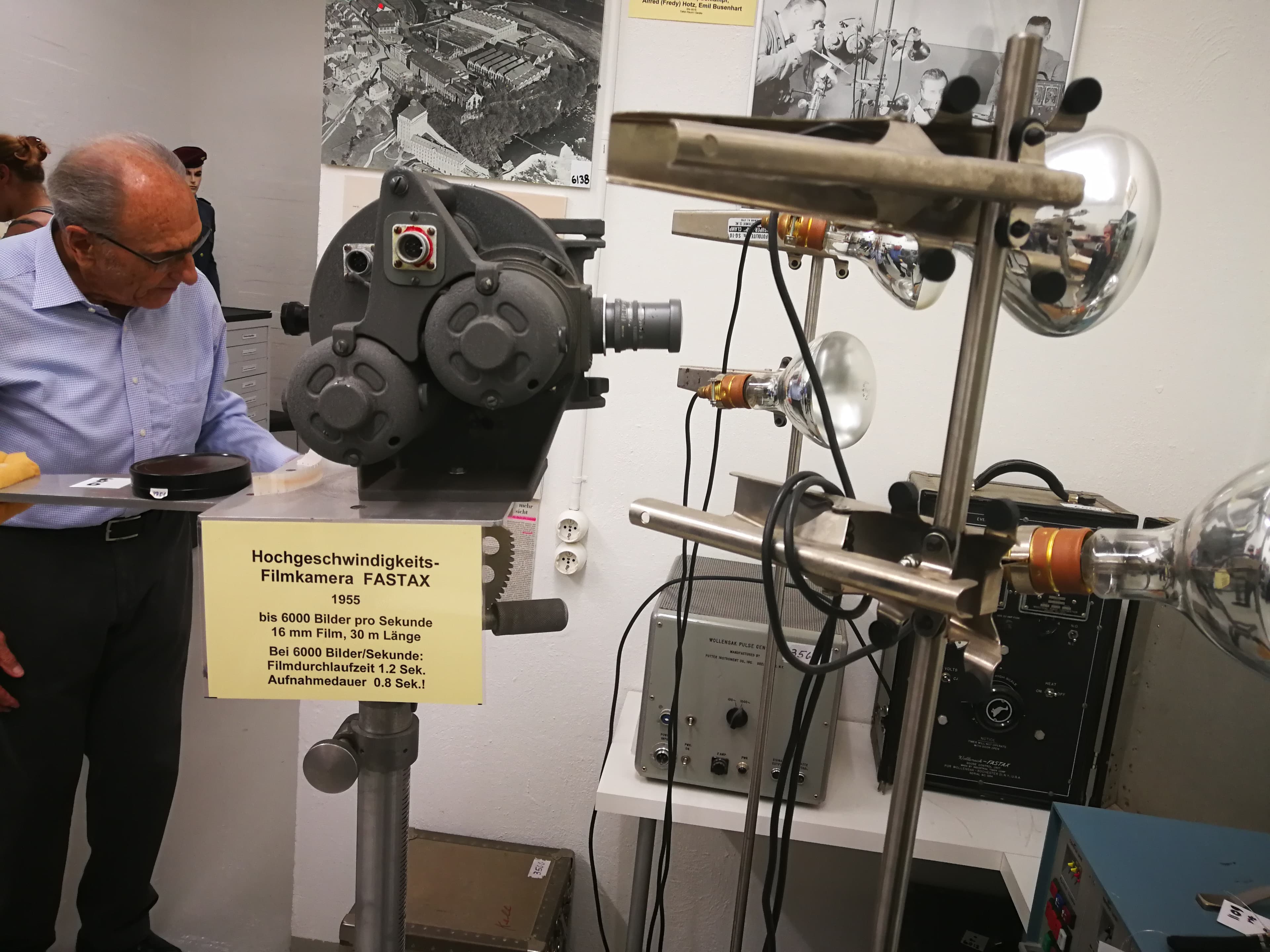 Die Hochgeschwindigkeitskamera, mit welcher auch die Aufnahmen des Stgw57-Kolben beim Abschuss einer Gewehrgranate gemacht wurden.
