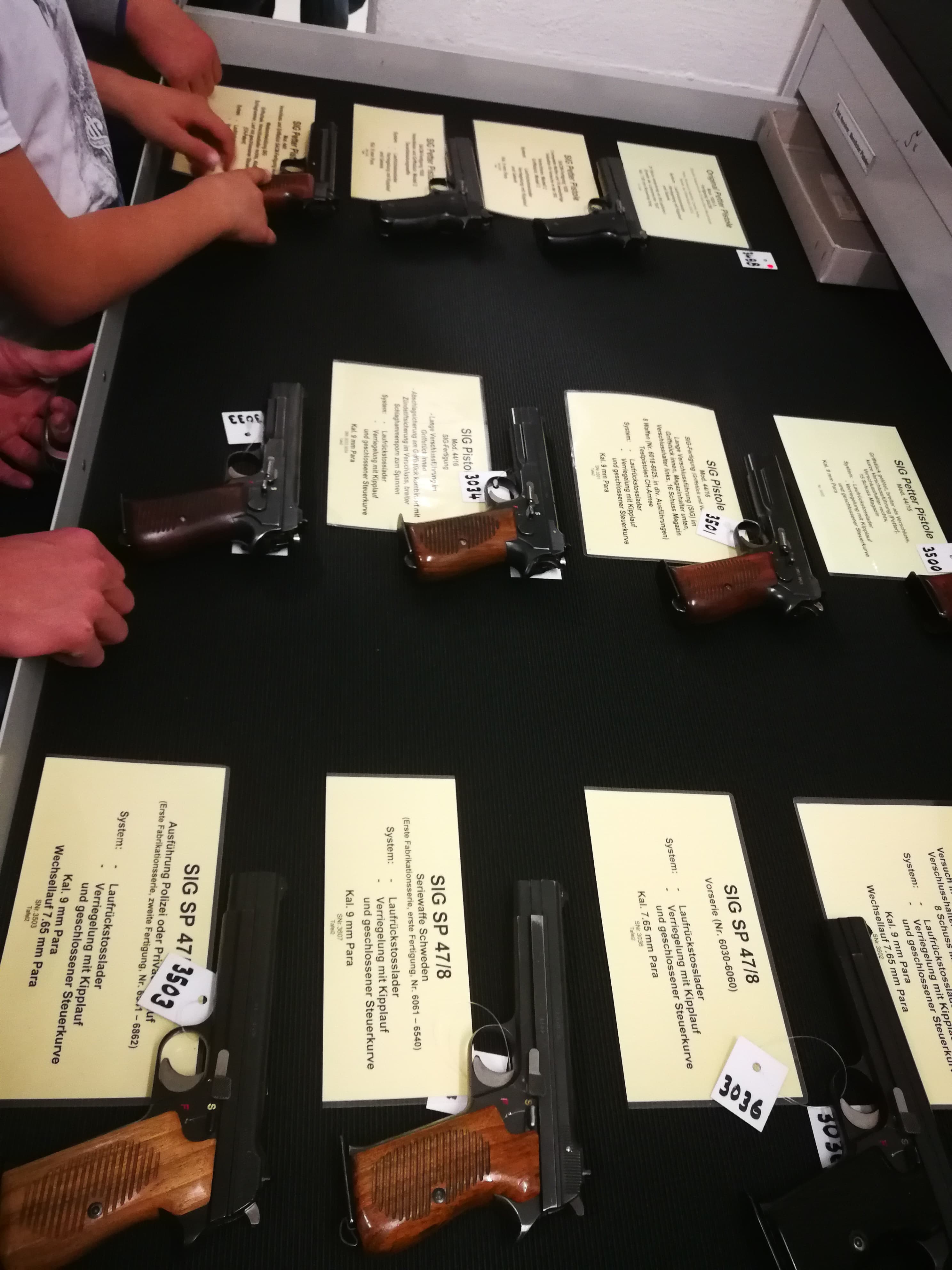 Modelle der SIG P210 und deren Vorgängerin, der 47/8